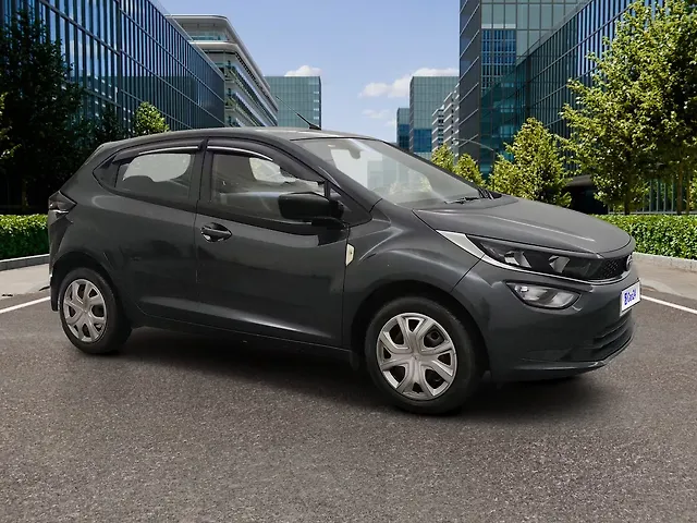 Used 2021 Tata Altroz in Pune