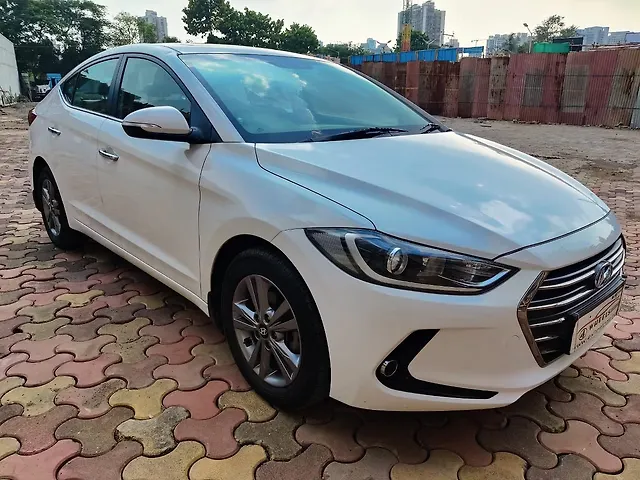 Used Hyundai Elantra SX 2.0 AT in Mumbai