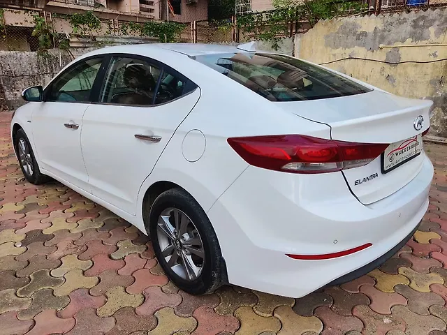 Used Hyundai Elantra SX 2.0 AT in Mumbai