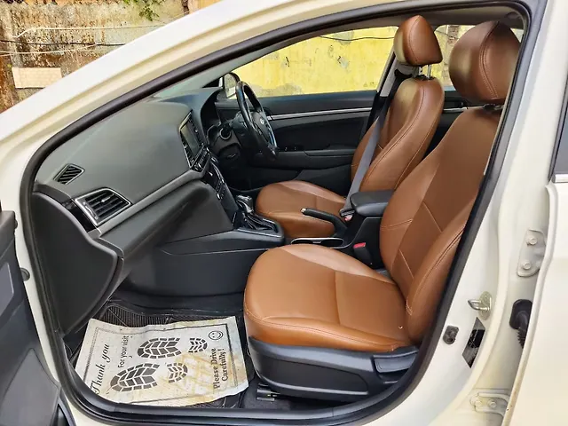 Used Hyundai Elantra SX 2.0 AT in Mumbai