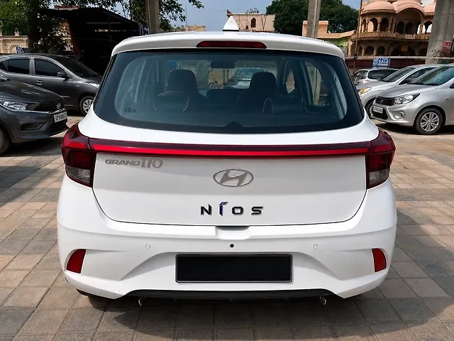 Used Hyundai Grand i10 Nios Era Petrol Manual in Agra