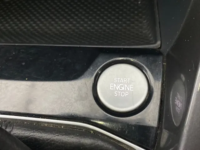 Used Volkswagen Taigun [2021-2023] Topline 1.0 TSI AT in Ahmedabad