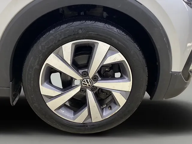 Used Volkswagen Taigun [2021-2023] Topline 1.0 TSI AT in Ahmedabad