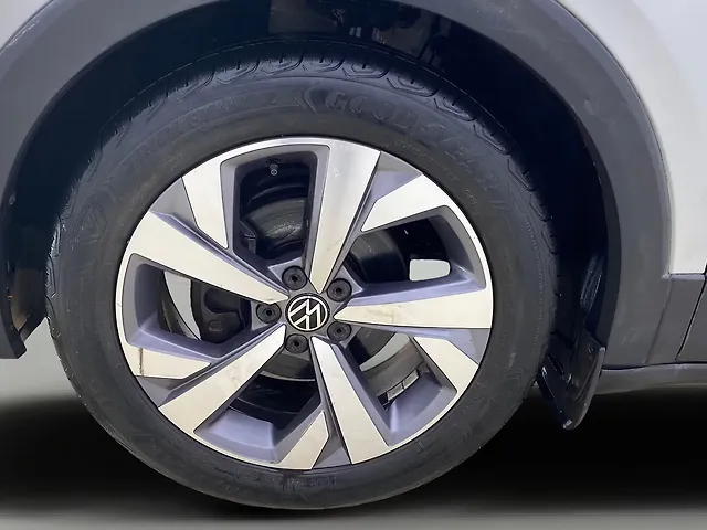 Used Volkswagen Taigun [2021-2023] Topline 1.0 TSI AT in Ahmedabad