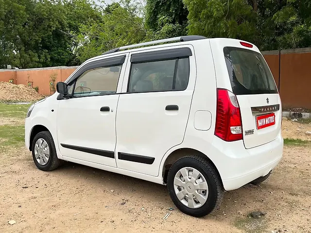 Used Maruti Suzuki Wagon R 1.0 [2014-2019] LXI CNG in Ahmedabad