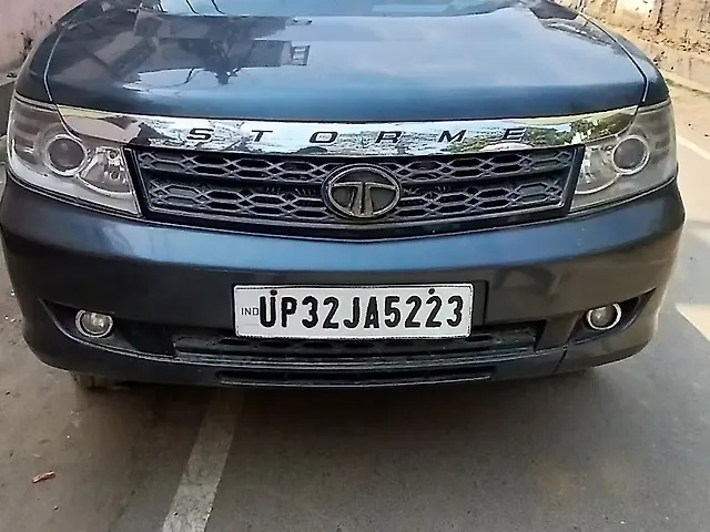 Used 2016 Tata Safari in Lucknow