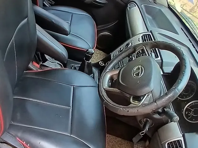 Used Tata Safari Storme 2019 2.2 EX 4X2 in Lucknow