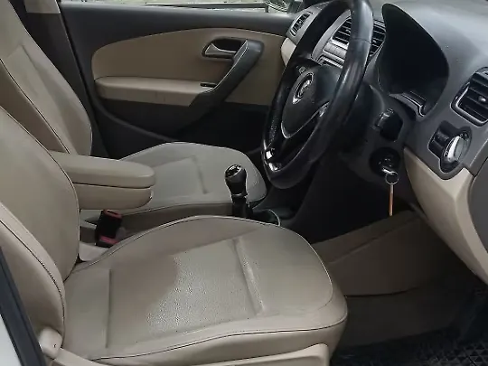 Used Volkswagen Vento Highline 1.6 (P) in Kolkata