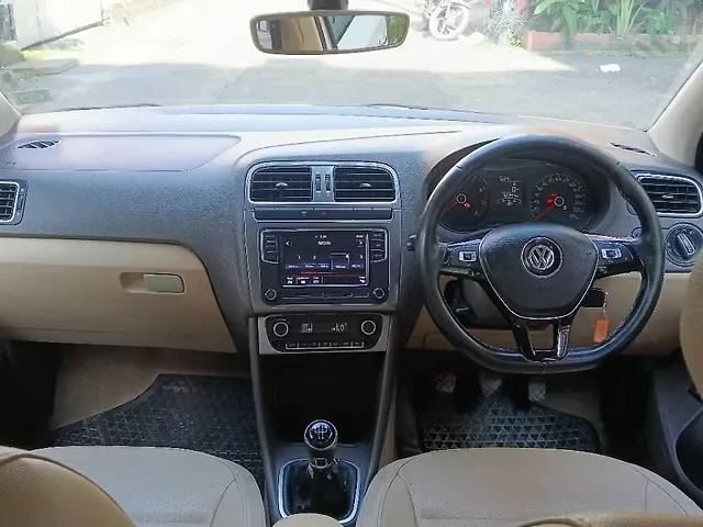 Used Volkswagen Vento Highline 1.6 (P) in Kolkata