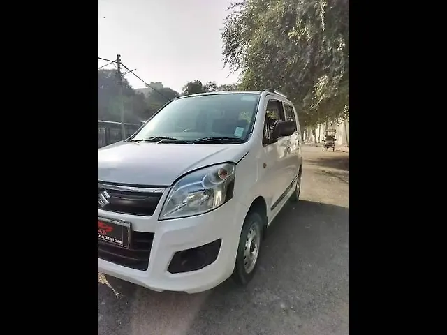 Used 2017 Maruti Suzuki Wagon R in Delhi