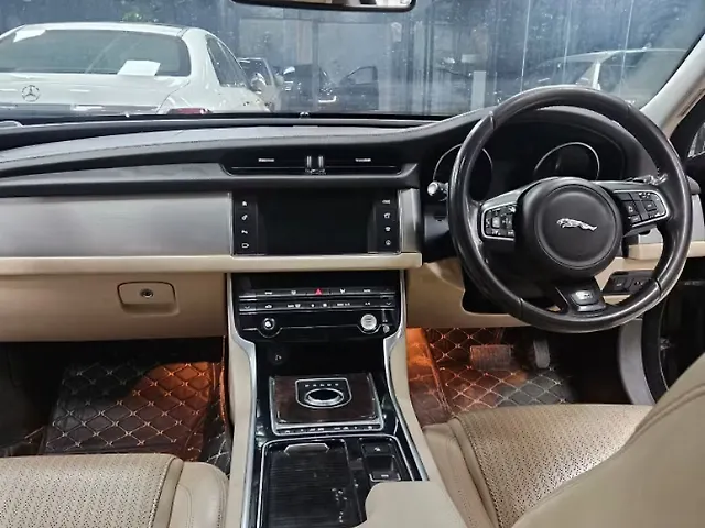 Used Jaguar XF Prestige Diesel in Lucknow