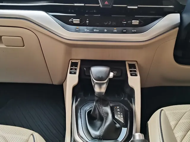 Used Kia Carens [2022-2023] Luxury Plus 1.5 Diesel AT 7 STR in Chennai
