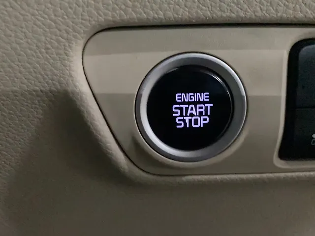 Used Kia Carens [2023-2024] Luxury Plus 1.5 Diesel AT 7 STR [2023-2024] in Lucknow