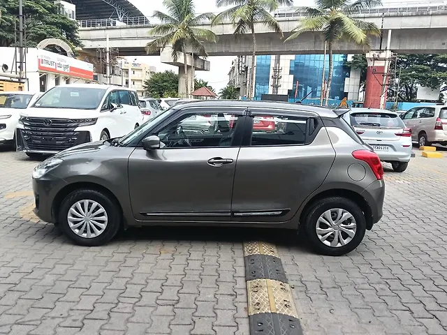 Used Maruti Suzuki Swift [2021-2024] VXi AMT in Bangalore