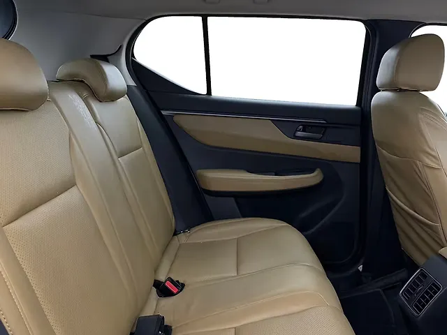 Used Honda Elevate [2023-2025] VX MT [2023-2025] in Gurgaon