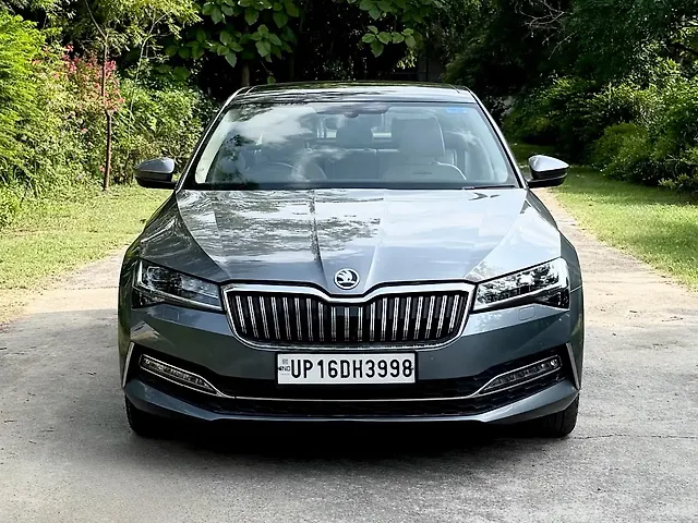 Used 2022 Skoda Superb in Delhi