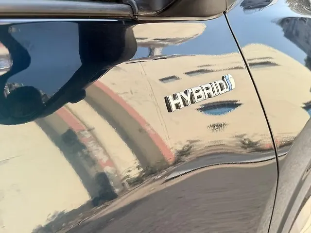 Used Toyota Innova Hycross VX Hybrid (Electric + Petrol) Automatic (e-CVT) 7 STR in Delhi Used Toyota Innova Hycross VX Hybrid (Electric + Petrol) Automatic (e-CVT) 7 STR in Delhi