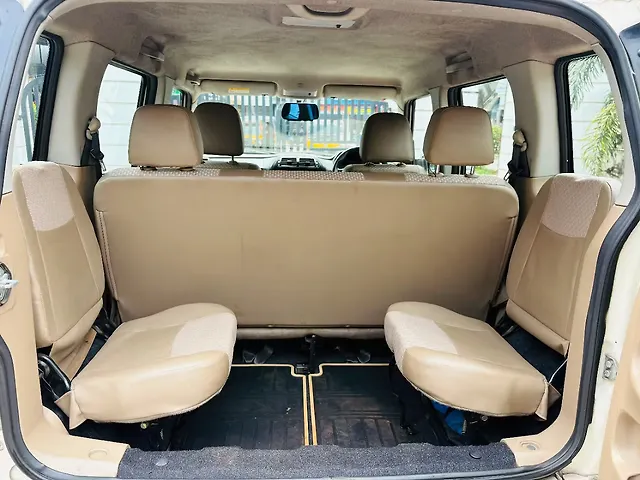 Used Mahindra TUV300 [2015-2019] T6 Plus in Kochi