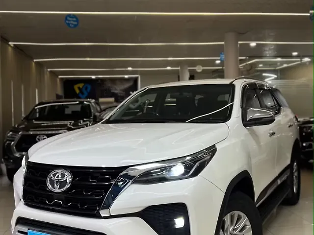 Used Toyota Fortuner 4X4 AT 2.8 Diesel in Mohali