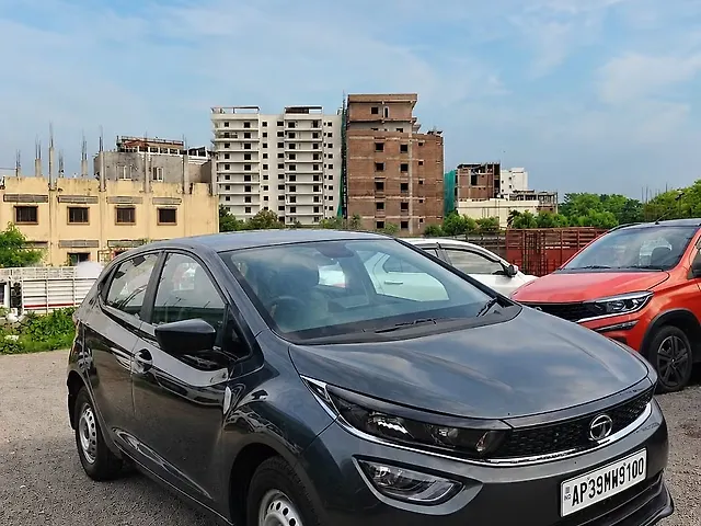 Used 2022 Tata Altroz in Hyderabad Used 2022 Tata Altroz in Hyderabad