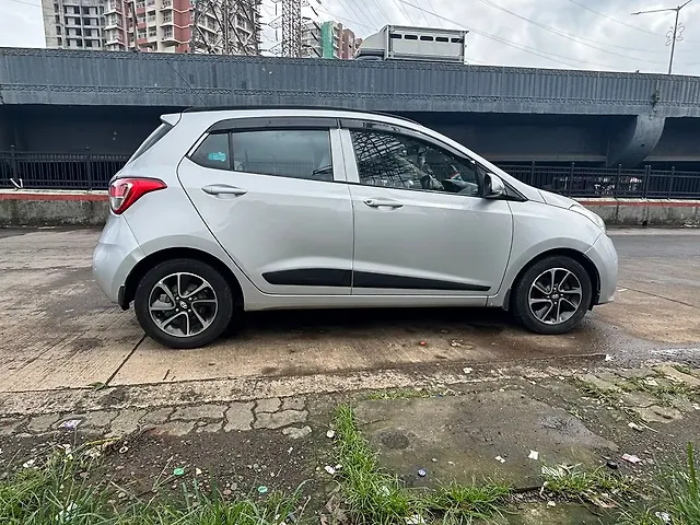 Used 2017 Hyundai Grand i10 in Mumbai