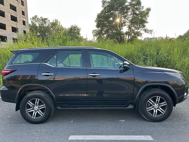 Used Toyota Fortuner 4x2 2WD Diesel 2.8L Turbo 6 Speed Manual in Delhi