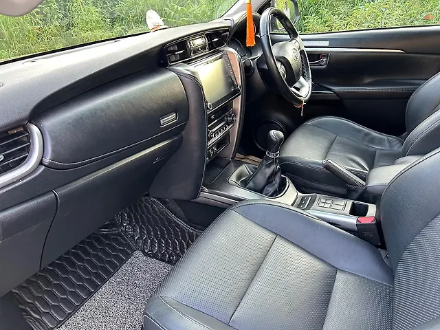 Used Toyota Fortuner 4x2 2WD Diesel 2.8L Turbo 6 Speed Manual in Delhi