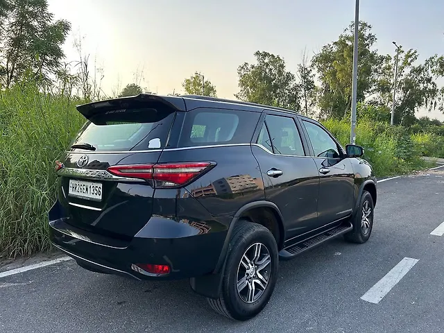 Used Toyota Fortuner 4x2 2WD Diesel 2.8L Turbo 6 Speed Manual in Delhi
