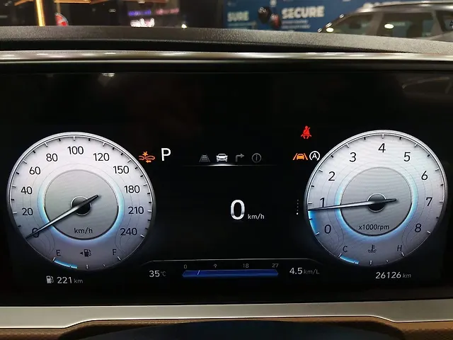 Used Hyundai Alcazar Signature 1.5 Petrol DCT 7STR [2024-2025] in Bangalore