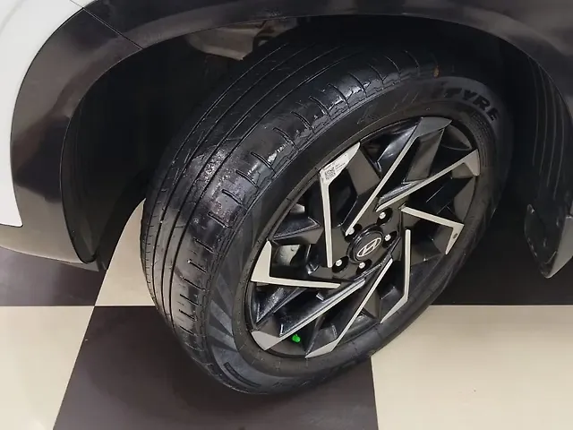 Used Hyundai Alcazar Signature 1.5 Petrol DCT 7STR [2024-2025] in Bangalore