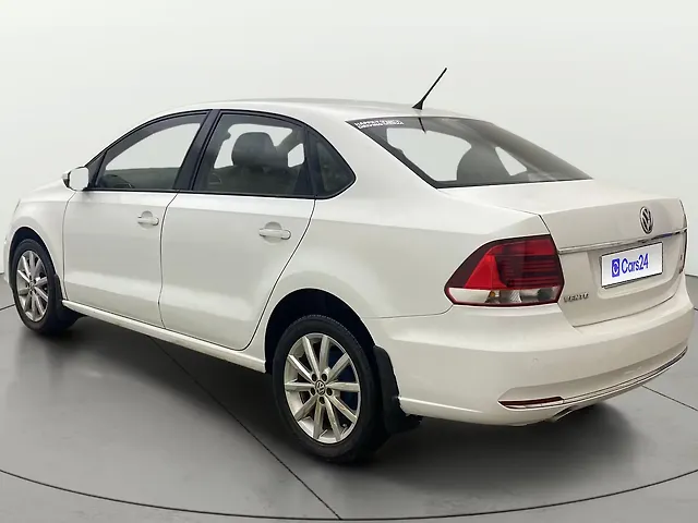 Used Volkswagen Vento [2015-2019] Highline Plus 1.2 (P) AT 16 Alloy in Visakhapatnam