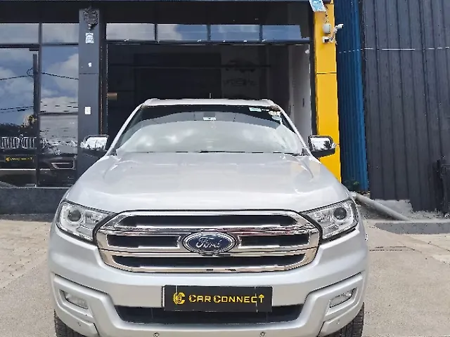 Used 2017 Ford Endeavour in Hyderabad