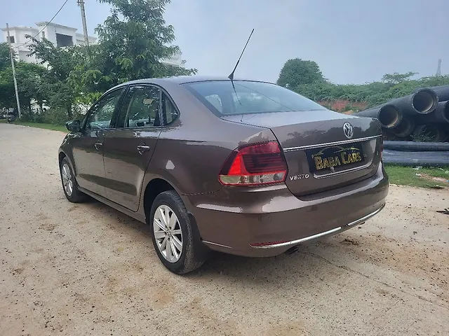 Used Volkswagen Vento [2015-2019] Highline 1.6 (P) in Agra