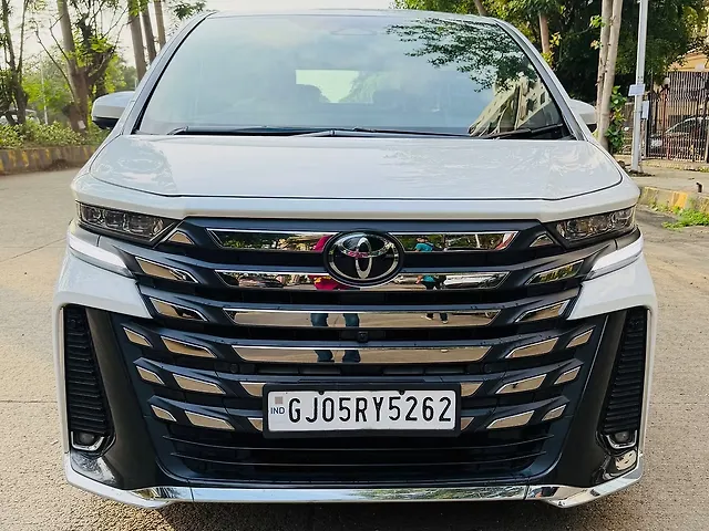 Used 2024 Toyota Vellfire in Mumbai