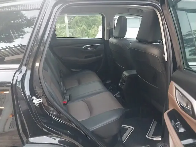 Used Toyota Urban Cruiser Hyryder V Hybrid [2023-2025] in Coimbatore