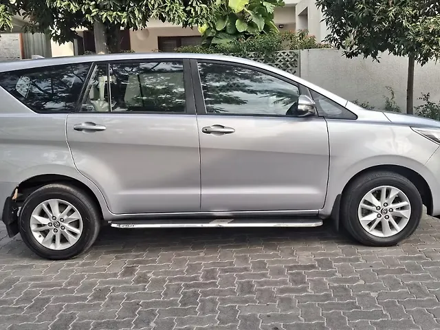 Used Toyota Innova Crysta [2016-2020] 2.4 G 7 STR [2016-2017] in Coimbatore