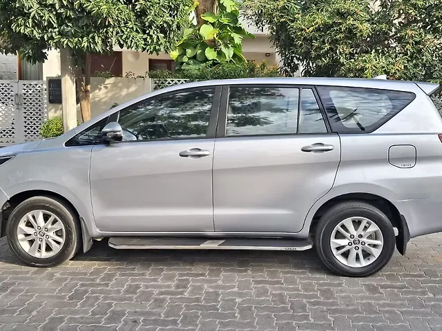 Used Toyota Innova Crysta [2016-2020] 2.4 G 7 STR [2016-2017] in Coimbatore