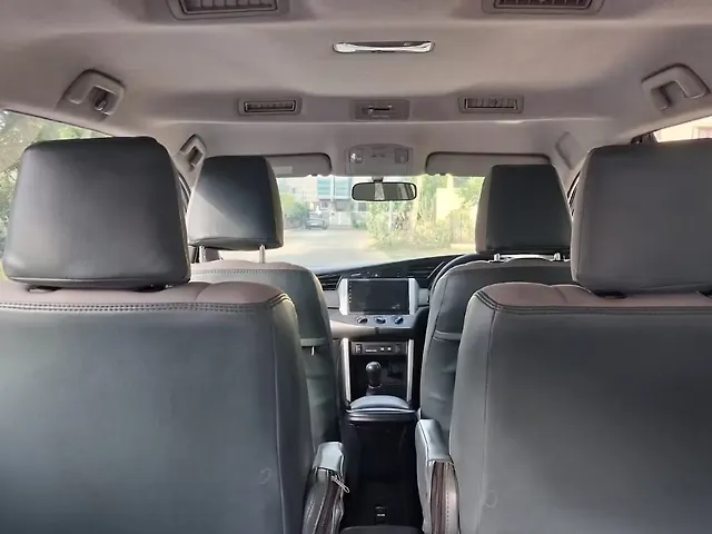 Used Toyota Innova Crysta [2016-2020] 2.4 G 7 STR [2016-2017] in Coimbatore
