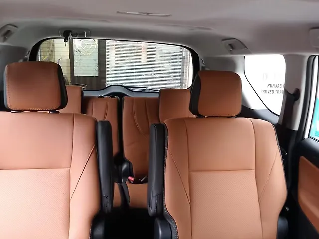 Used Toyota Innova Crysta [2016-2020] 2.4 GX 7 STR [2016-2020] in Jalandhar