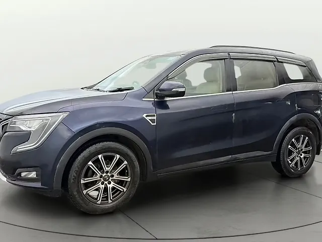 Used Mahindra Old Generation XUV700 AX 7 Petrol AT 7 STR [2023-2024] in Gurgaon