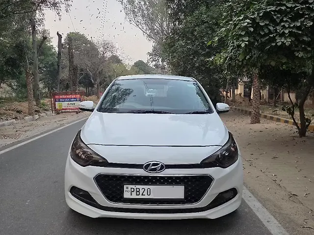 Used 2016 Hyundai Elite i20 in Jalandhar