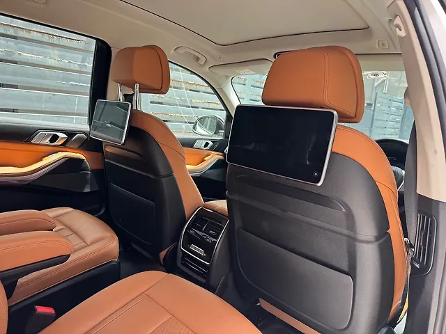 Used BMW X7 [2019-2023] xDrive30d DPE Signature 7STR in Chennai