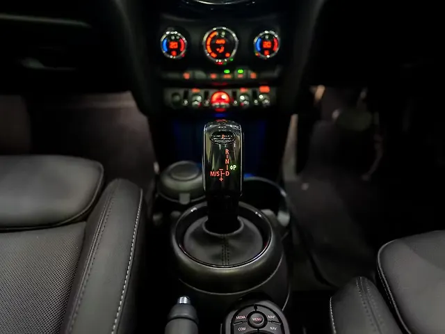 Used Mini Cooper S in Delhi