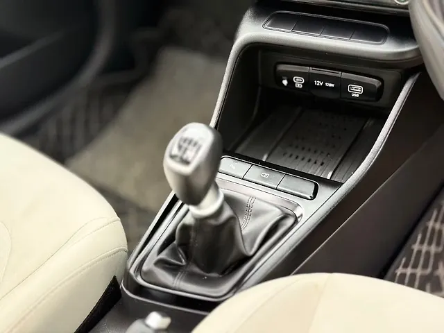 Used Hyundai Verna [2023-2026] SX Petrol 1.5L Manual in Bhopal