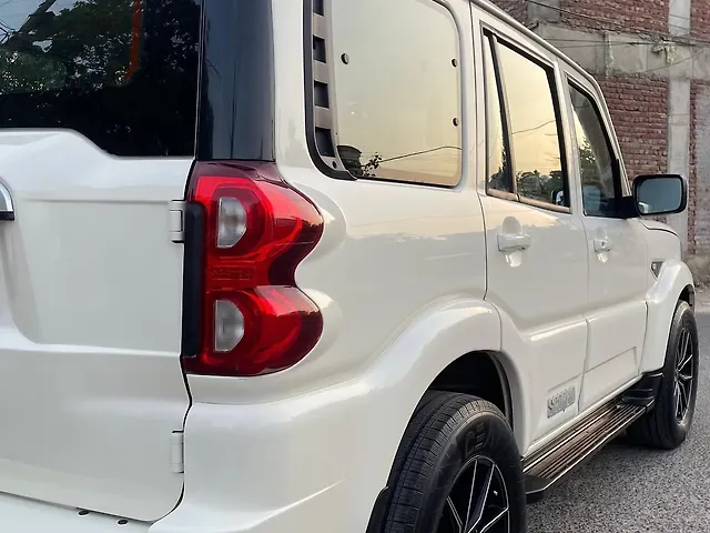 Used Mahindra Scorpio 2021 S7 120 2WD 8 STR in Jalandhar