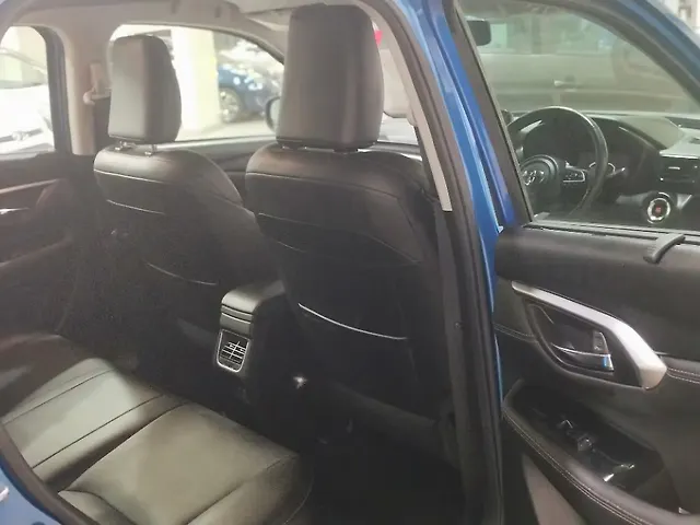 Used Toyota Urban Cruiser Hyryder V AT NeoDrive [2023-2025] in Chennai