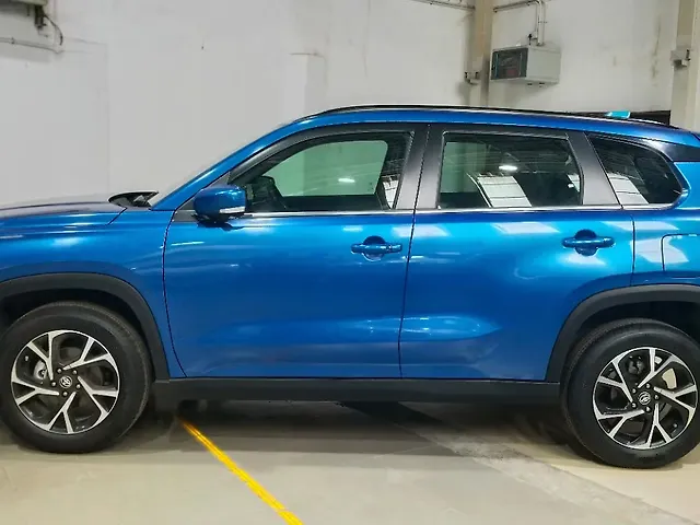 Used Toyota Urban Cruiser Hyryder V AT NeoDrive [2023-2025] in Chennai
