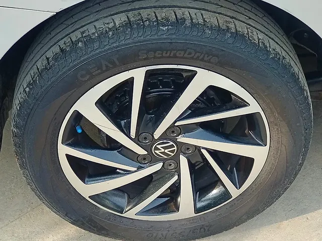 Used Volkswagen Virtus [2022-2023] Topline 1.0 TSI AT in Bangalore