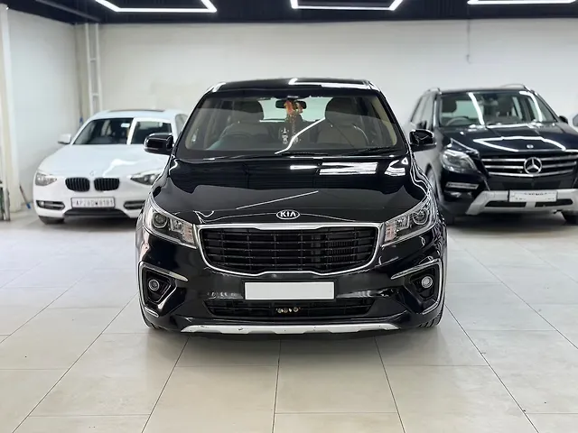 Used 2021 Kia Carnival in Hyderabad
