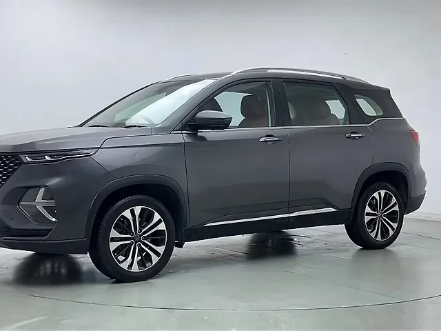 Used 2022 MG Hector Plus in Ghaziabad